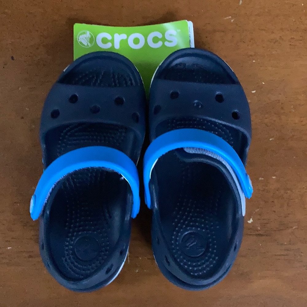 Toddler crocs sandals